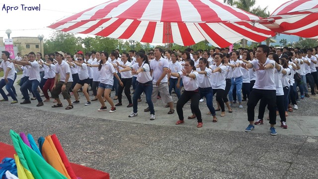 duong-len-dinh-olympia-apro-travel (4)