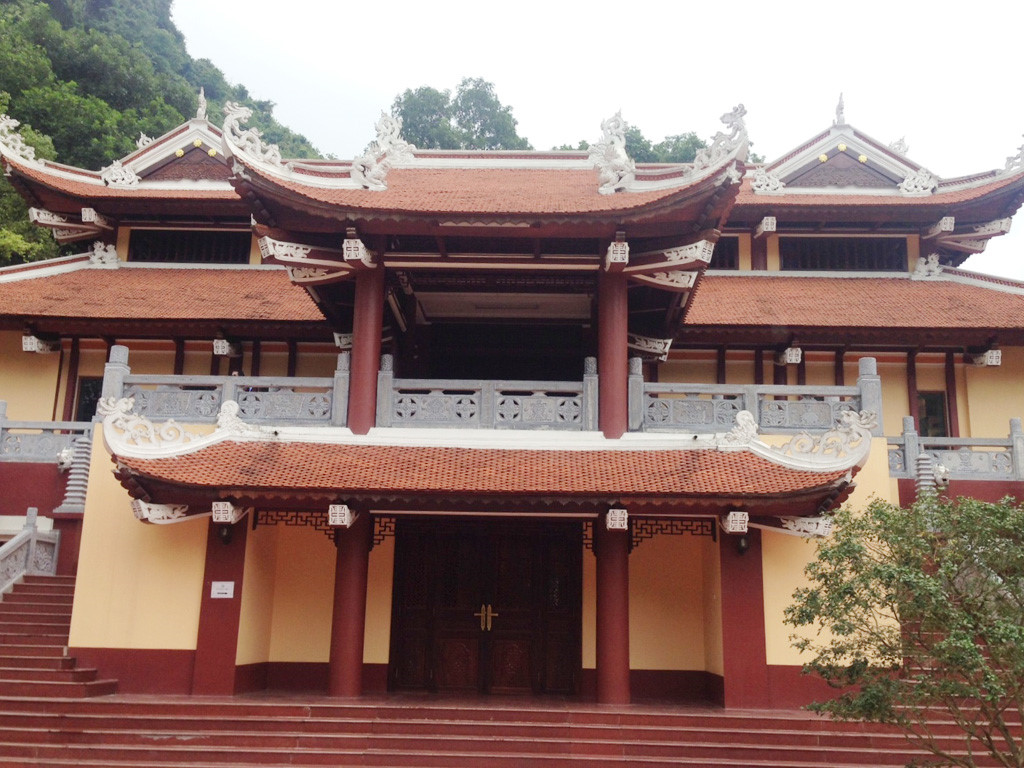 Kiến trúc Chùa Hương