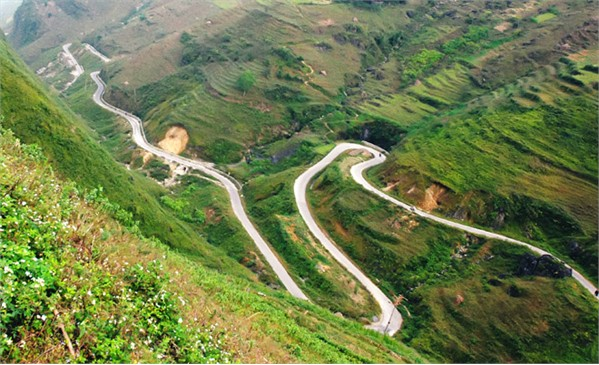 nhung-con-duong-ha-giang