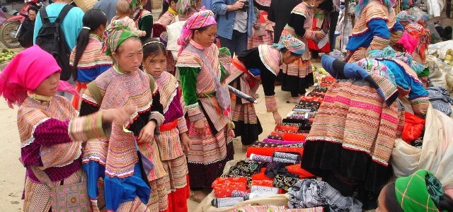 chợ cốc ly sapa