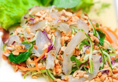 Gỏi cá đục – món ăn nên thử khi đến Hà Tĩnh