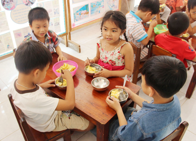 Mẹo giúp bé khỏi bị ốm khi đi nhà trẻ dành cho các mẹ