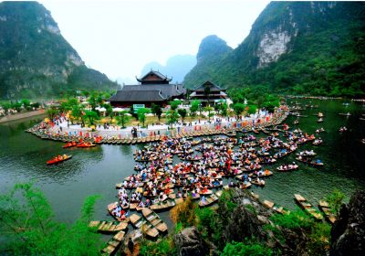 Tour du lịch quanh Hà Nội 1 ngày- Du lịch Bái Đính Tràng An